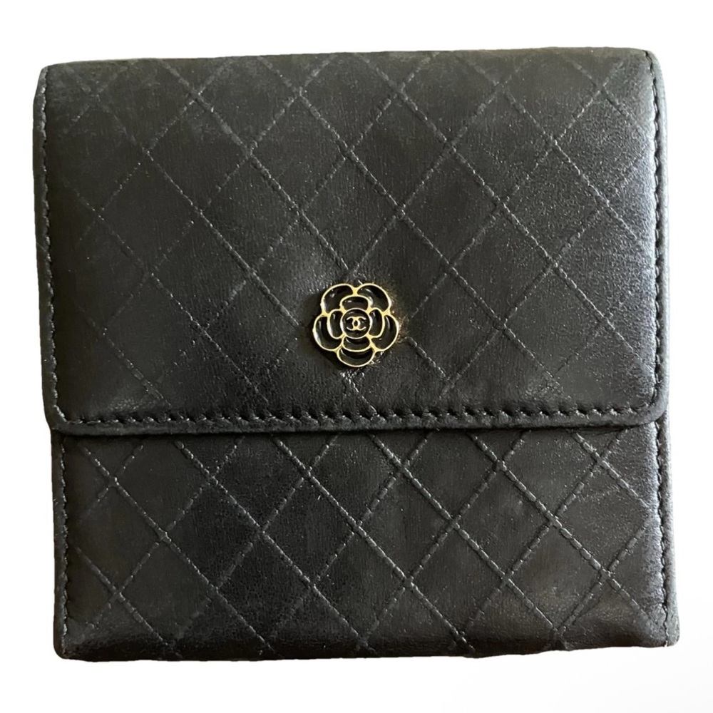 CHANEL Folding Camilla Matelasse  Black Leather Wallet Purse  w unbranded chain
